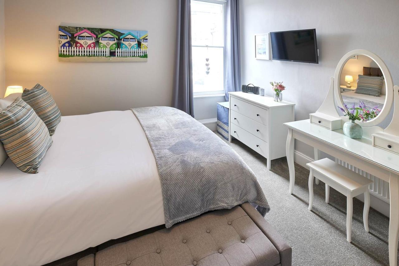 Host & Stay - The Runswick At Brunswick Holiday Apartments วิทบี ภายนอก รูปภาพ
